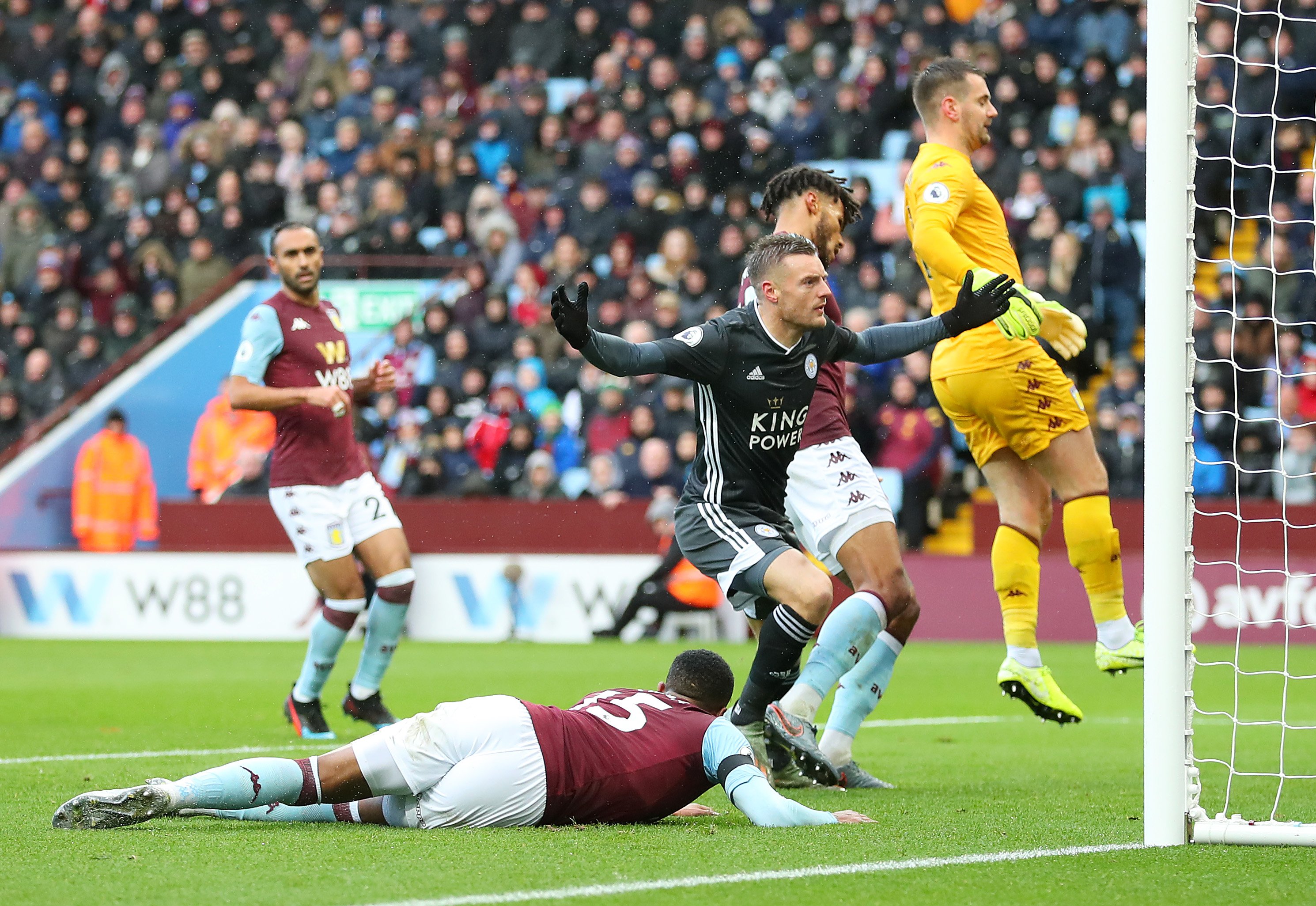 此役中他們 此役中他們